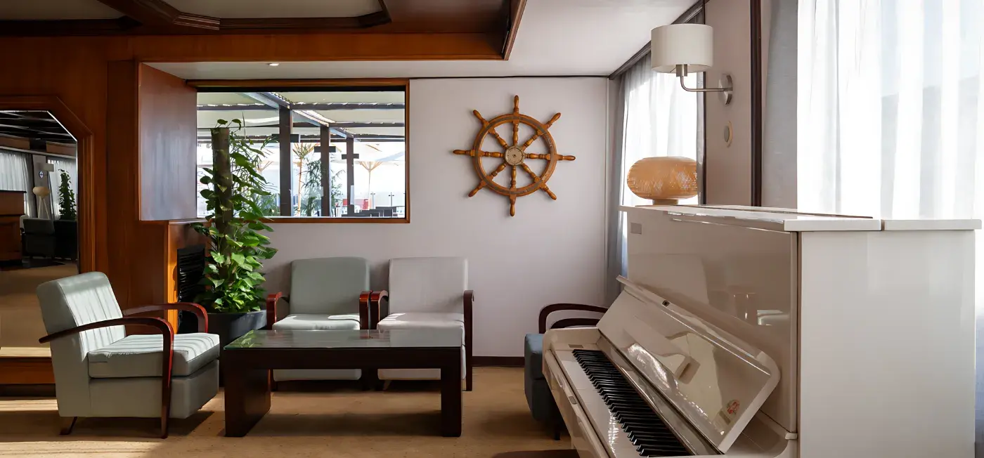 Lounge - MS Nile Commodore Nile Cruise